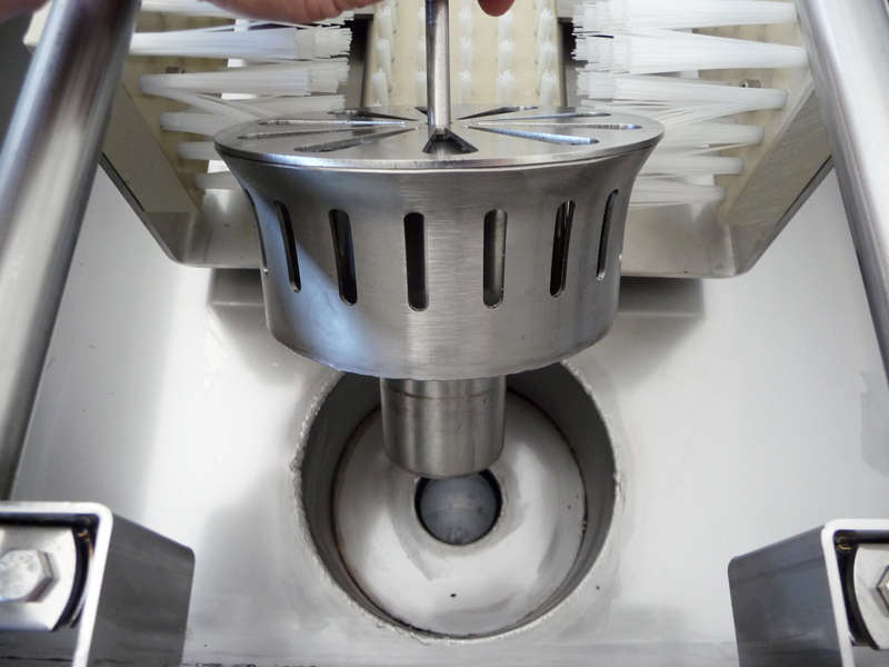 Lave-bottes inox à encastrer - Image 6